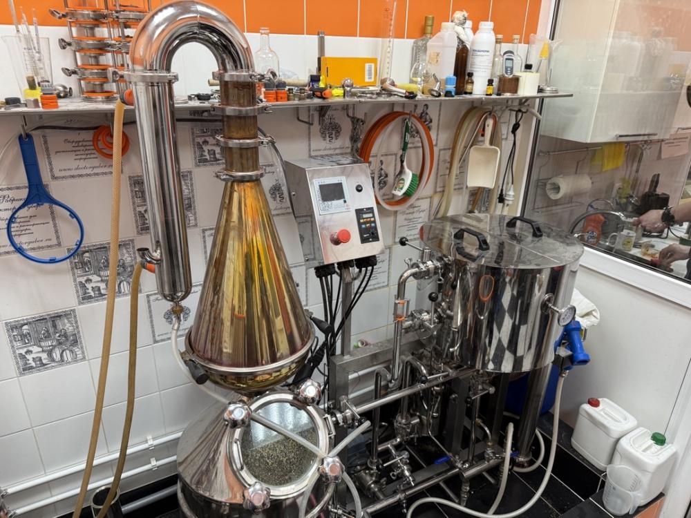 Пивоварня Миджет с медным шлемом