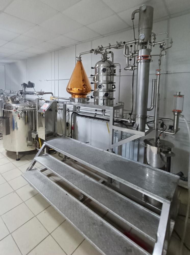 Нержавеющая площадка для работы на вискокурне