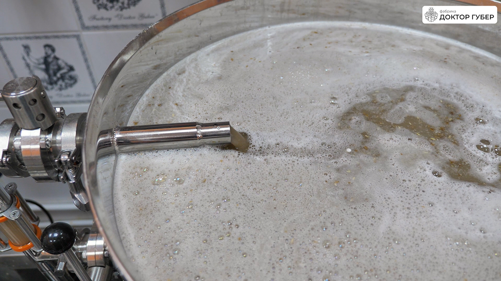 Перекачка сусла в фильтр-чан на пивоварне Миджет