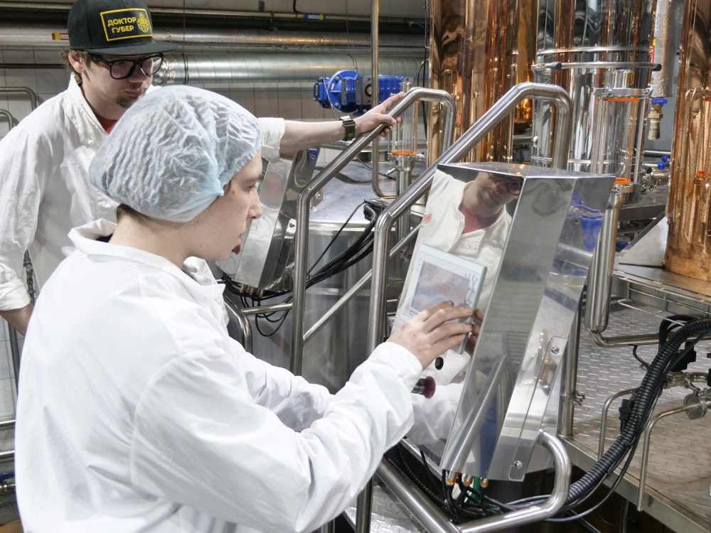 Оборудование фабрики доктор губер.jpg